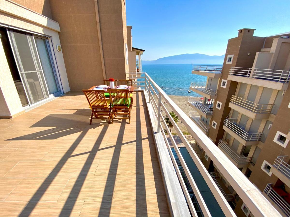 Eka Luxury Two-Bedroom Seaview Apartment Vlorë Eksteriør bilde