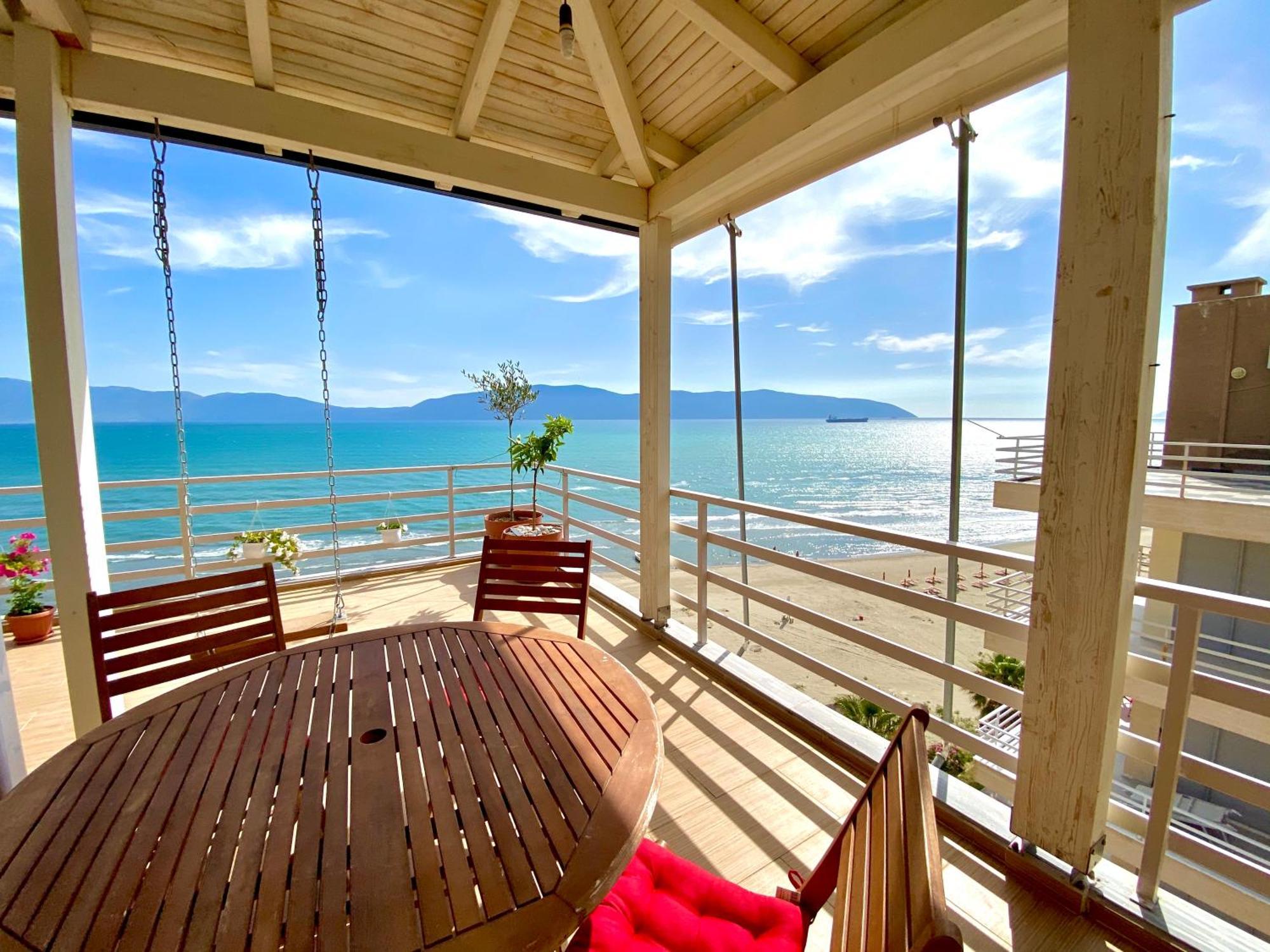 Eka Luxury Two-Bedroom Seaview Apartment Vlorë Eksteriør bilde